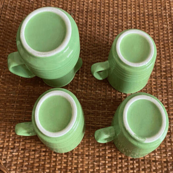 3 Small Cups and Pitcher Green Speckled - Picture 9 of 12